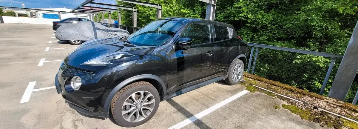Second-hand Nissan Juke 360º 117 CP (86 kW) 2017 Negru SUV