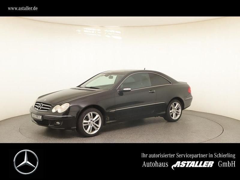 Metalliclack obsidianschwarz (metallic) Gebraucht 2007 Mercedes CLK200 Avantgarde Coupé | 3.499 € (Superpreis) - Bild 1/4