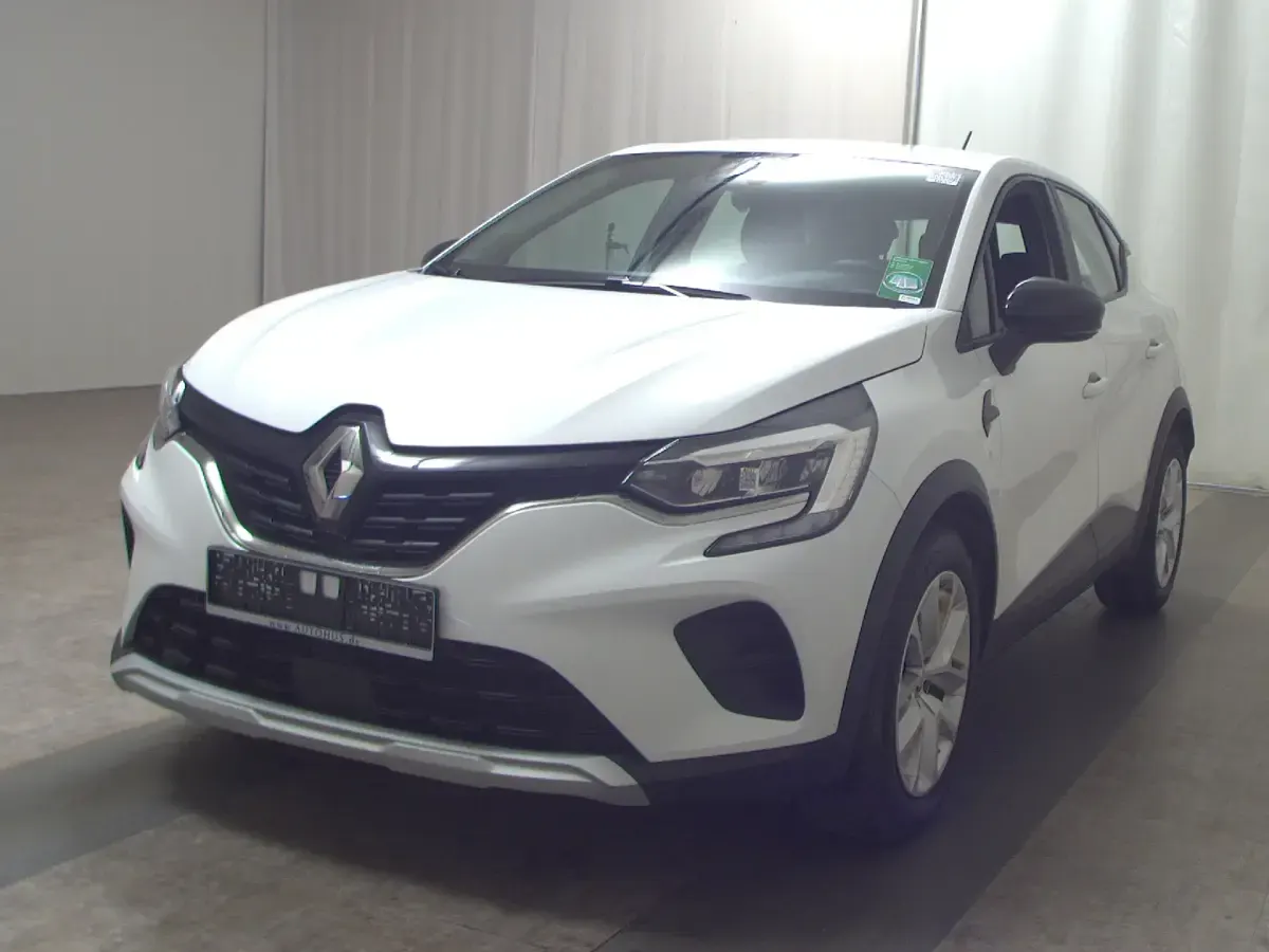 Używany Renault Captur Intens 91 KM (66 kW) 2022 Biały SUV