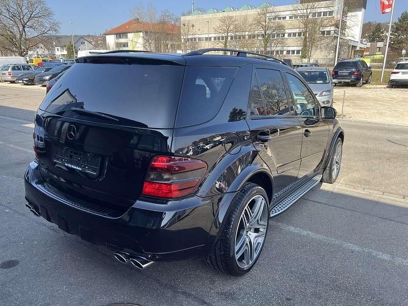 Gebraucht Mercedes ML63 AMG AMG 510 PS (375 kW) 2007 Obsidianschwarz  metalliclack SUV
