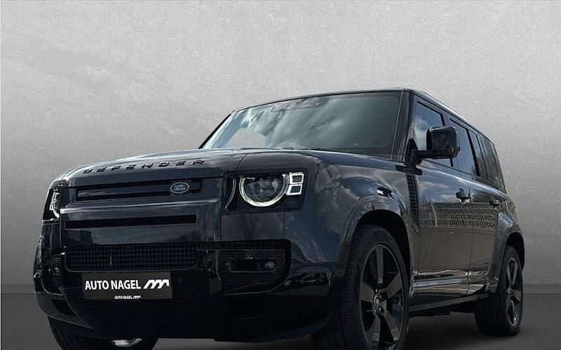 Grau Gebraucht 2025 Land Rover Defender HSE Dynamic SUV | 93.890 € (Fairer Preis) - Bild 1/4