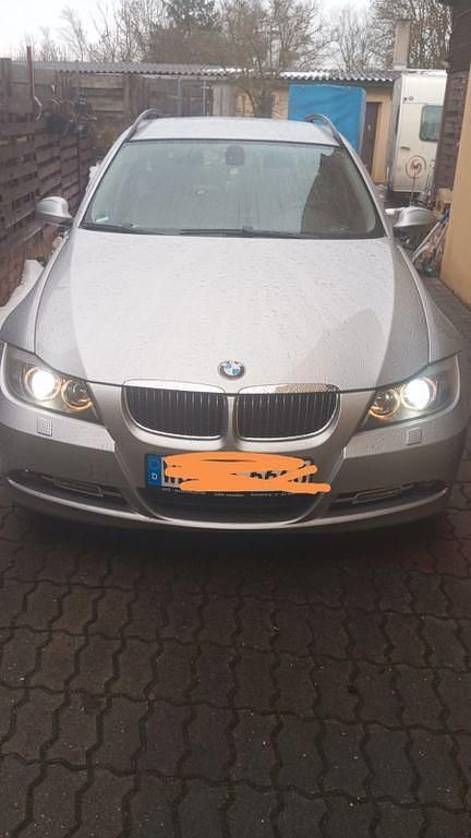 Silber Gebraucht 2008 BMW 325 Kombi | 7.250 € (Fairer Preis) - Bild 1/4