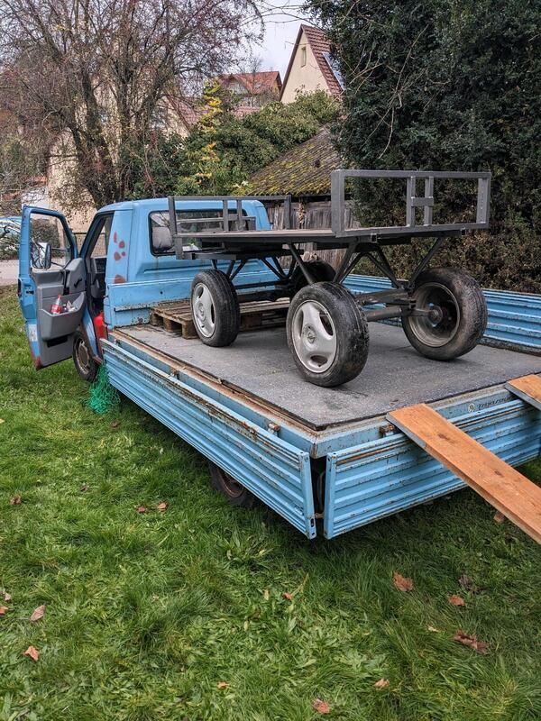 Blau Gebraucht 1992 VW T4 Van | 3.333 € - Bild 1/4