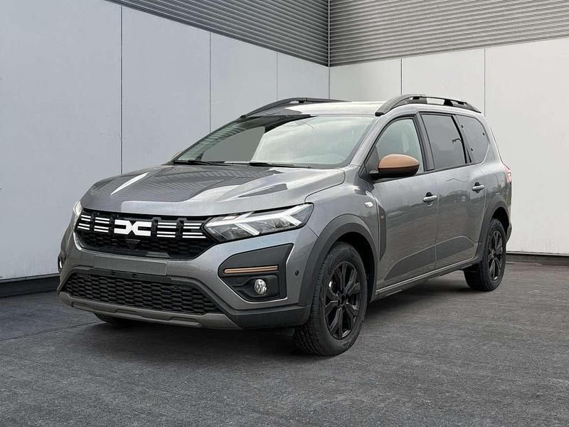 Neu Dacia Jogger Extreme 110 PS (80 kW) 2025 Grau Van / Kleinbus