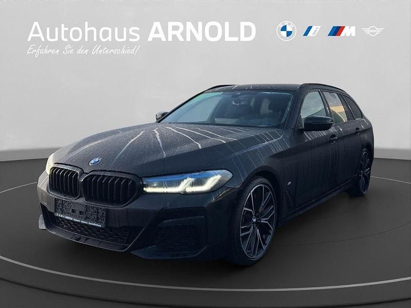 Saphirschwarz Gebraucht 2022 BMW 540 M Sport Kombi | 54.510 € (Teuer) - Bild 1/4