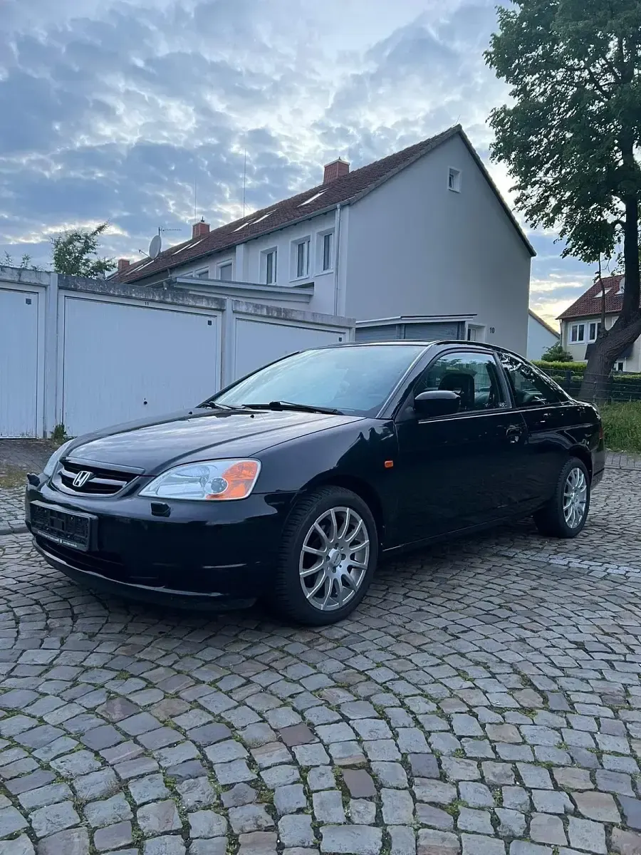 Usata Honda Civic 125 CV (91 kW) 2001 Nero Coupé