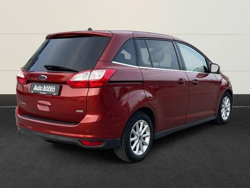 Gebraucht Ford C-MAX Titanium 150 PS (110 kW) 2017 Rot(metallic) Van / Kleinbus