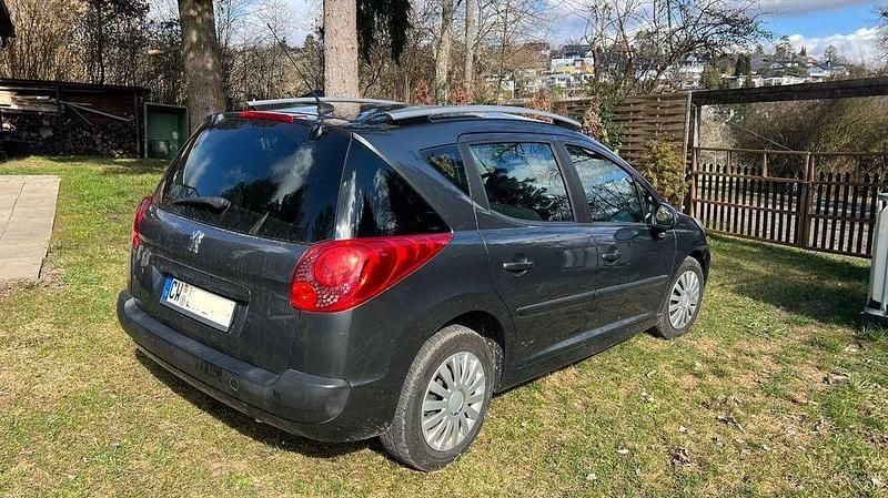 Gebraucht Peugeot 207 95 PS (69 kW) 2008 Grau Kombi