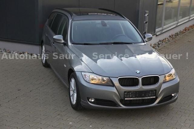 Gebraucht BMW 320 184 PS (135 kW) 2012 Grau metallic Kombi