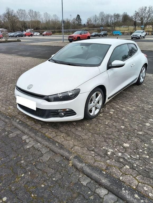Gebraucht VW Scirocco 122 PS (89 kW) 2010 Weiß Coupé