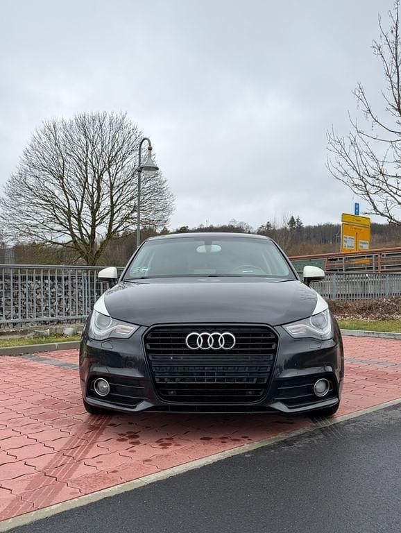 Gebraucht Audi A1 S-Line 86 PS (63 kW) 2012 Schwarz Kleinwagen
