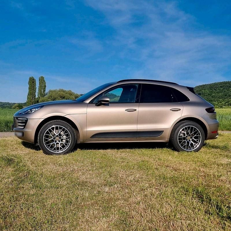 Second-hand Porsche Macan S 340 CP (250 kW) 2015 Andere farben SUV