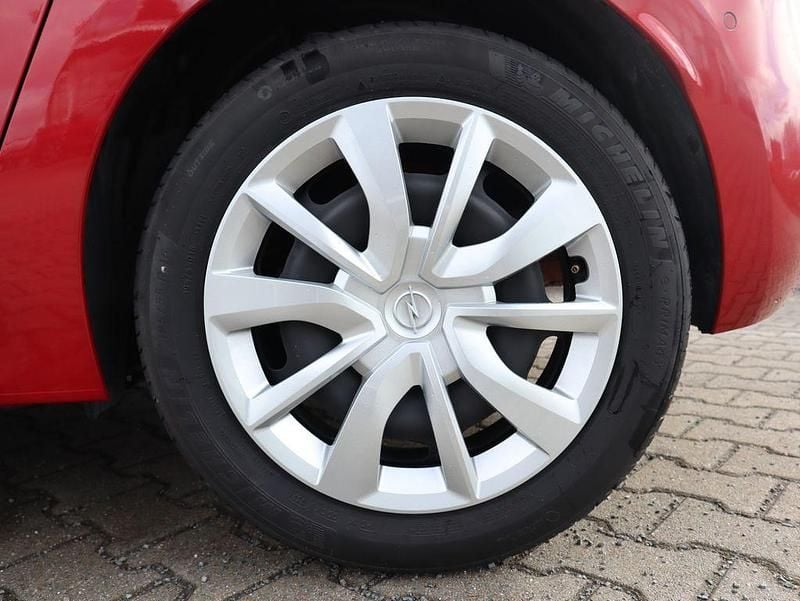 Gebraucht Opel Corsa 101 PS (74 kW) 2024 Rot Kleinwagen