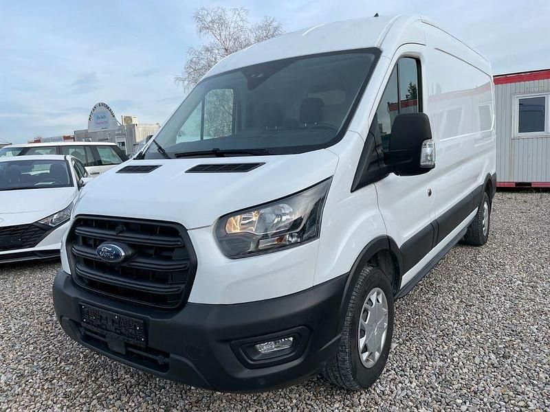 Usado Ford Transit 131 HP (96 kW) 2024 Branco Monovolume