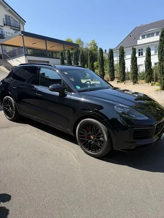Gebraucht Porsche Cayenne 460 PS (338 kW) 2022 Schwarz SUV