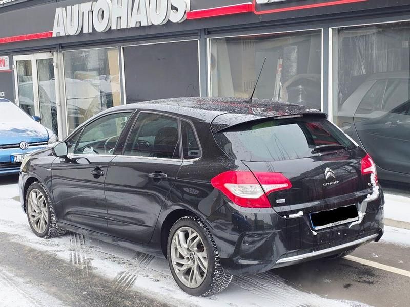 Gebraucht Citroën C4 Exclusive 111 PS (81 kW) 2010 Noir perla nera (metallic) Limousine