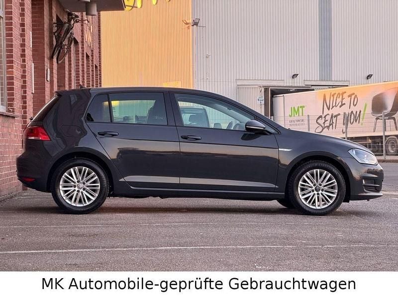 Gebraucht VW Golf VII Cup 86 PS (63 kW) 2015 Grau Limousine