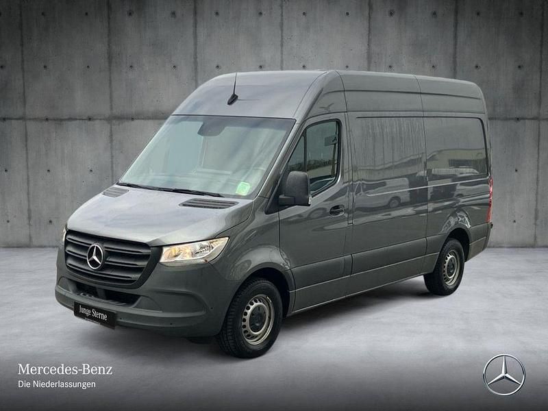 Gebraucht Mercedes Sprinter 170 PS (125 kW) 2022 Grau Van