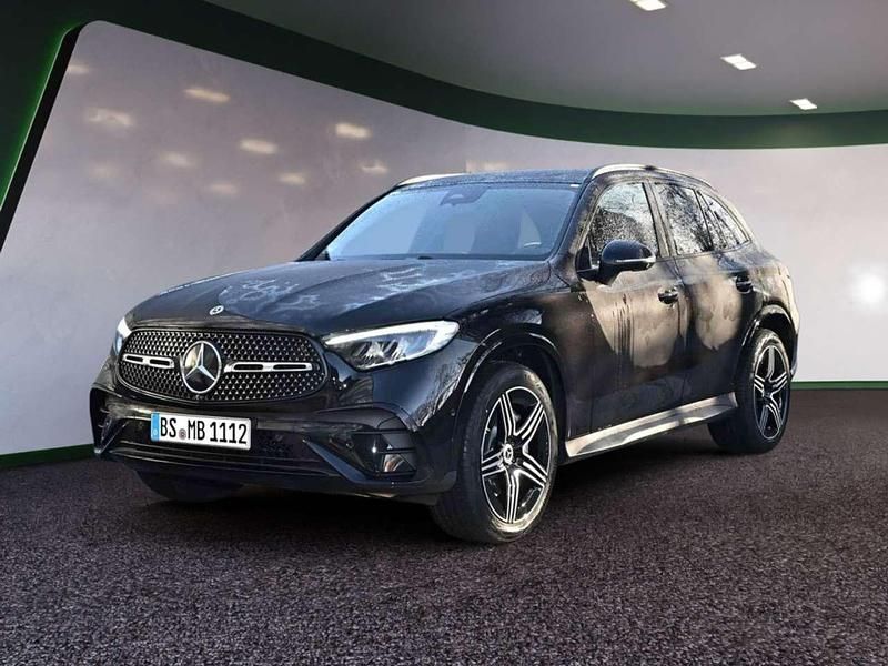 Gebraucht Mercedes GLC220 AMG line 197 PS (144 kW) 2025 Schwarz SUV