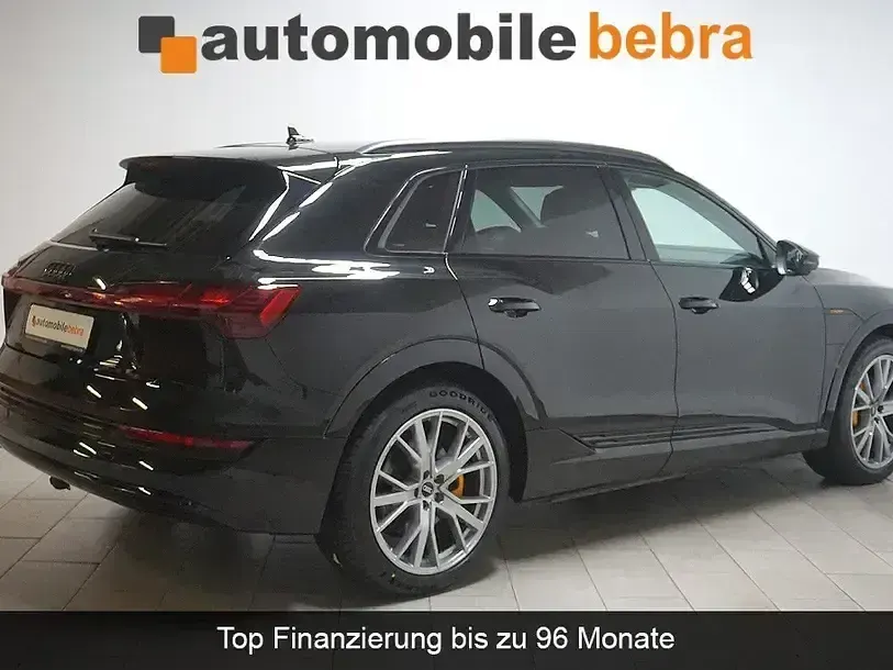 Usata Audi e-tron Sport 300 kW (408 CV) 2023 Nero SUV
