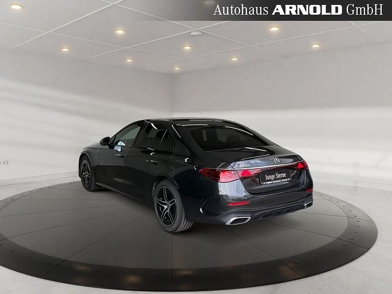 Gebraucht Mercedes E220 AMG line 197 PS (144 kW) 2025 Graphitgrau Limousine