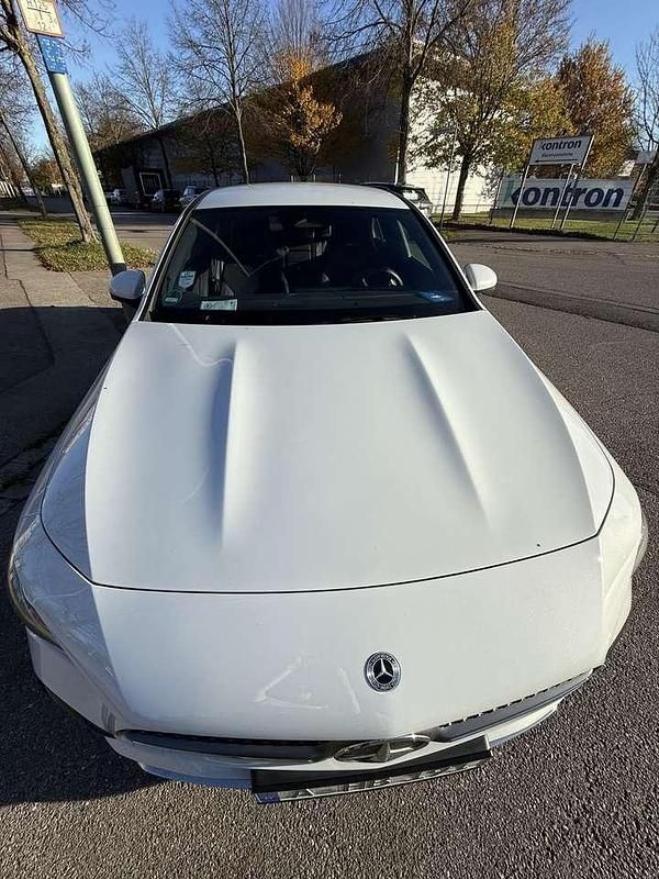 Gebraucht 2023 Mercedes CLA200 Shooting Brake Progressive Kombi | 360.000 € - Bild 1/4