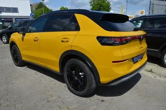 Gebraucht VW T-Roc Style 150 PS (110 kW) 2026 Gelb SUV