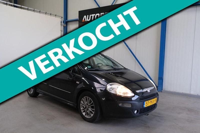 Gebraucht Fiat Punto Evo Dynamic 84 PS (61 kW) 2011 Schwarz Kleinwagen