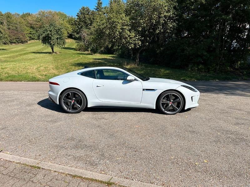 Gebraucht Jaguar F-Type R 551 PS (405 kW) 2016 Weiß Coupé