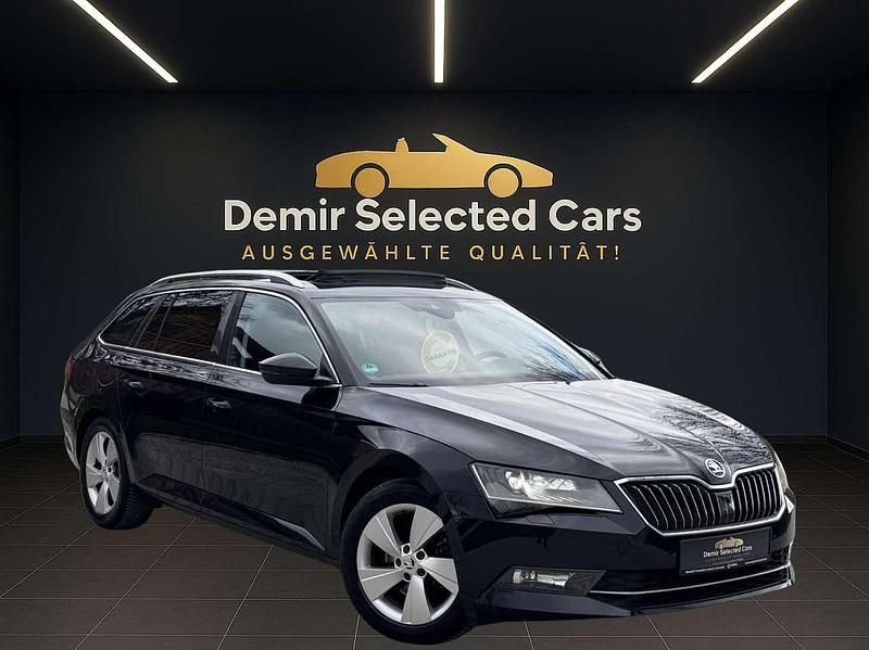 Gebraucht Skoda Superb 190 PS (139 kW) 2015 Schwarzmagic perleffekt Kombi