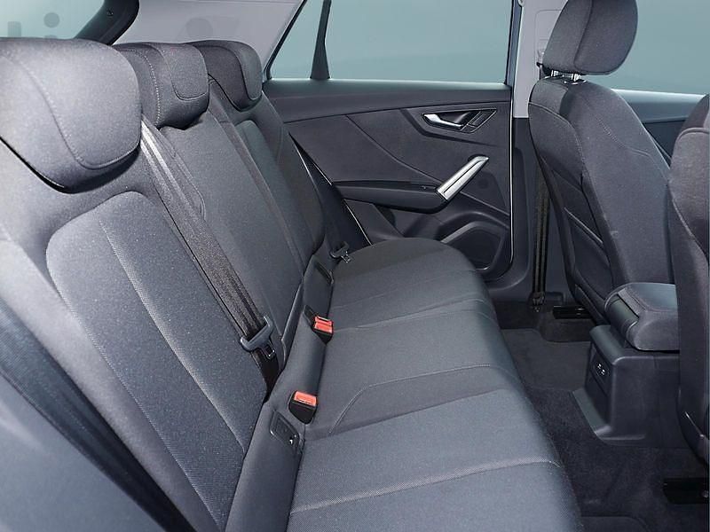 Gebraucht Audi Q2 Advanced 116 PS (85 kW) 2025 Silber SUV