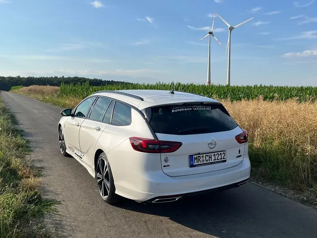 Gebraucht Opel Insignia Exklusiv 170 PS (125 kW) 2020 Weiß Kombi