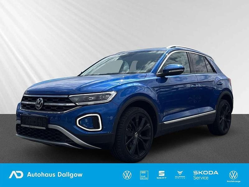 Ravennablau metallic Neu 2024 VW T-Roc Style SUV | 39.990 € (Etwas zu teuer) - Bild 1/4