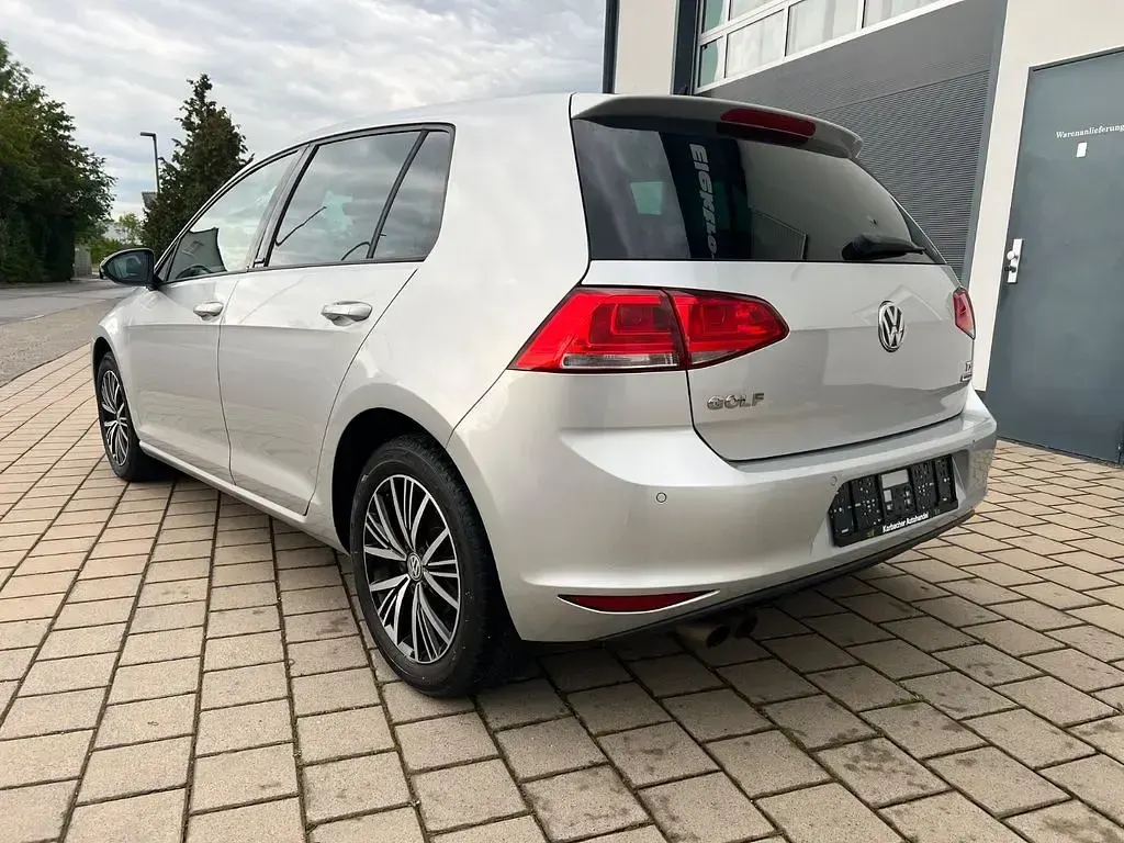 Gebraucht VW Golf VII Allstar 150 PS (110 kW) 2016 Silber Limousine