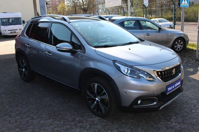 Grau Gebraucht 2017 Peugeot 2008 Allure SUV | 10.990 € (Etwas zu teuer) - Bild 1/4