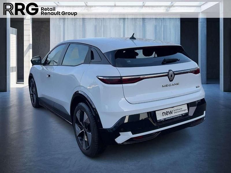 Gebraucht Renault Megane E-Tech Equilibre 160 kW (218 PS) 2023 Gletscherweiss Kleinwagen