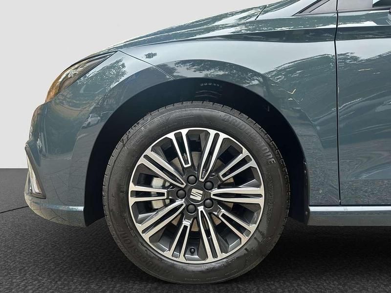 Neu Seat Ibiza 116 PS (85 kW) 2025 Fiord blau Kombi