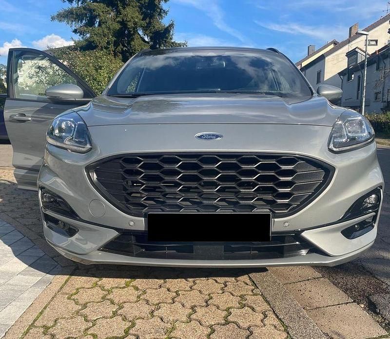 Grau Gebraucht 2022 Ford Kuga ST-Line X SUV | 22.990 € (Fairer Preis) - Bild 1/4