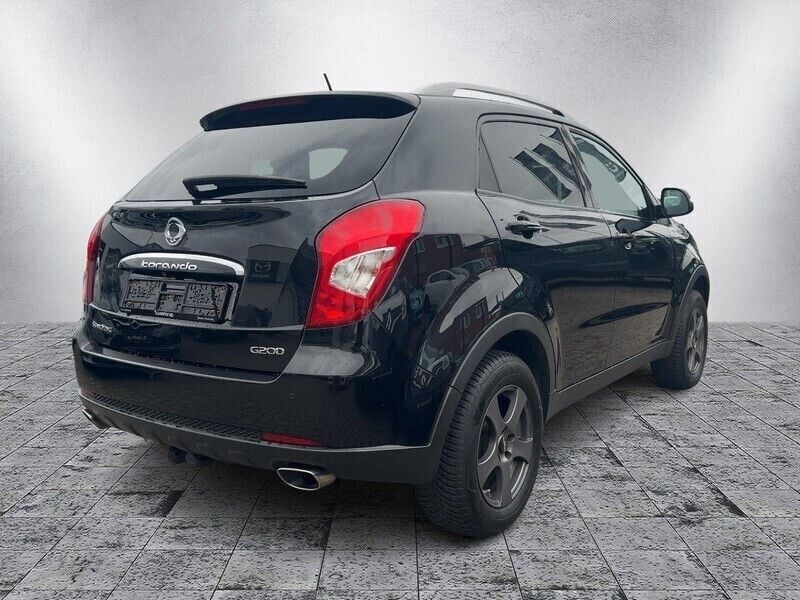 Gebraucht SsangYong Korando 150 PS (110 kW) 2017 Schwarz SUV