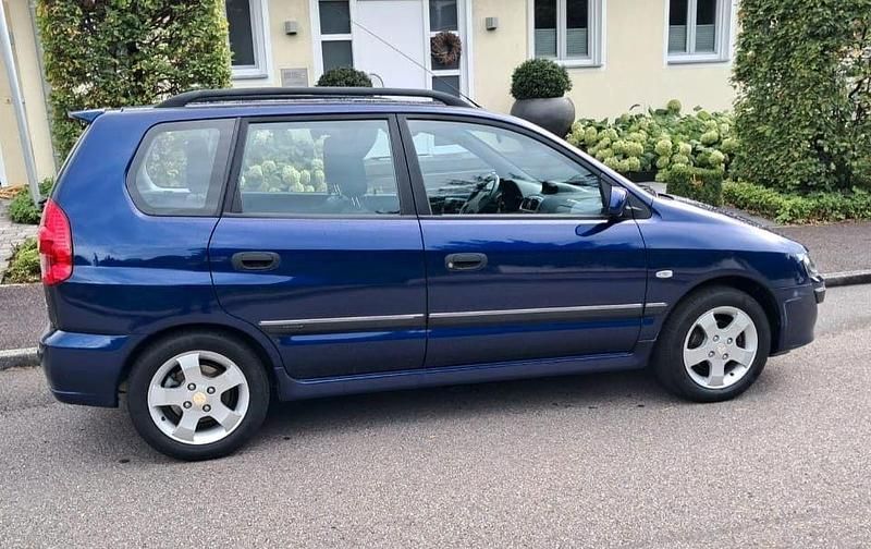 Blau Gebraucht 2004 Mitsubishi Space Star Van / Kleinbus | 3.500 € (Teuer) - Bild 1/1