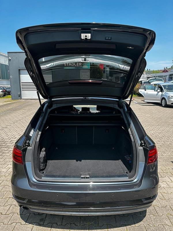 Gebraucht Audi A4 S-Line 150 PS (110 kW) 2016 Andere farben Kombi