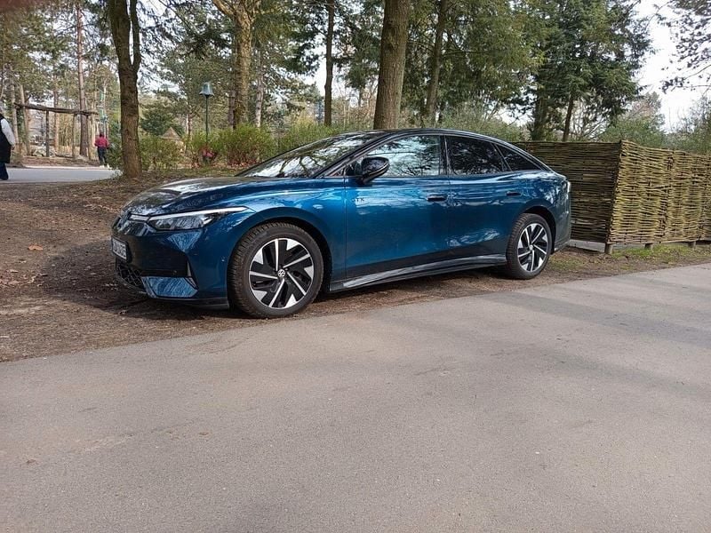 Gebraucht VW ID.7 GTX 250 kW (340 PS) 2025 Blau Limousine