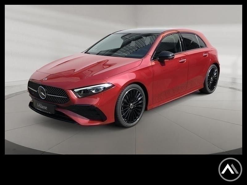 Manufaktur lack manufaktur pat Gebraucht 2024 Mercedes A220 Night Limousine | 39.679 € (Etwas zu teuer) - Bild 1/4