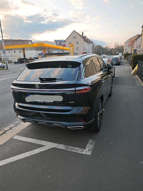 Gebraucht MG HS Luxury 170 PS (125 kW) 2024 Schwarz SUV