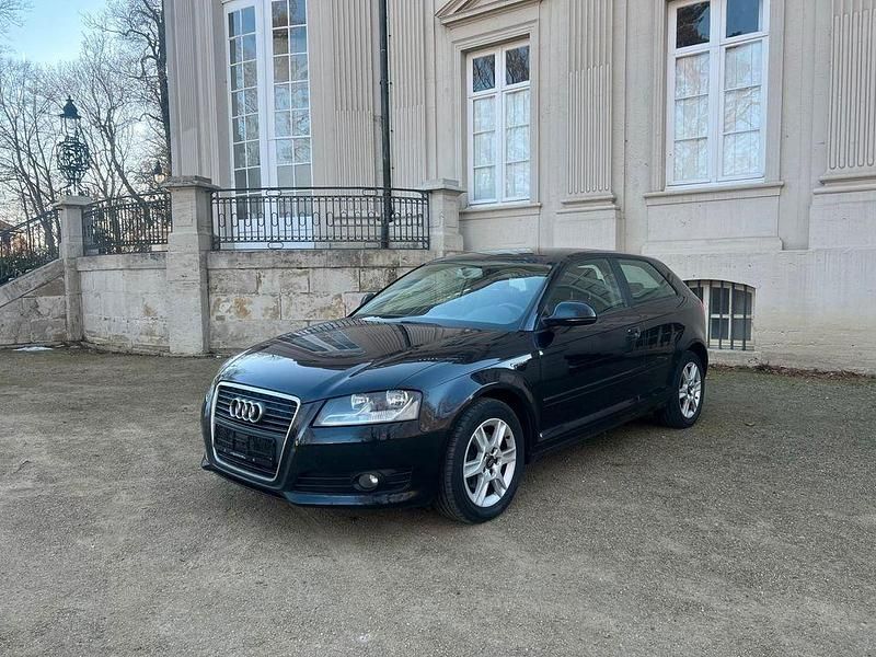 Gebraucht Audi A3 Attraction 125 PS (91 kW) 2009 Schwarz Kleinwagen