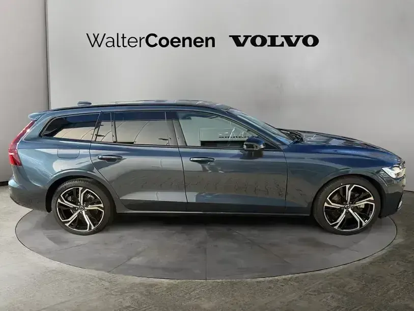 Occasion Volvo V60 Plus 197 ch (144 kW) 2025 Bleue Break