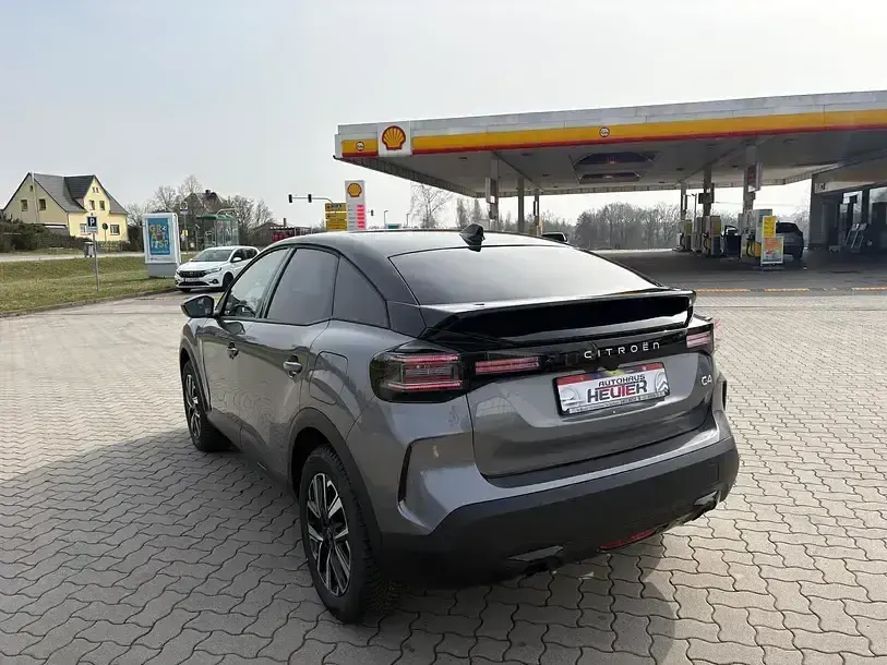 Neu Citroën C4 145 PS (106 kW) 2026 Mercure grau SUV