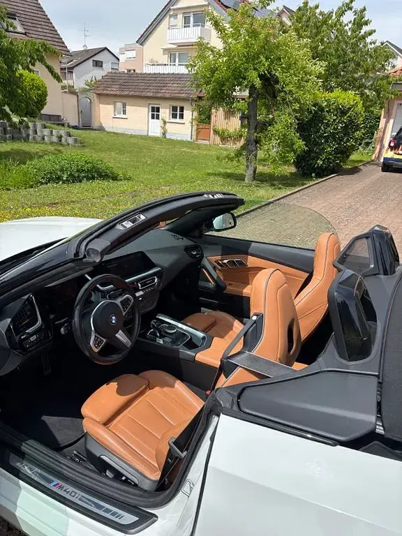 Gebraucht BMW Z4 M Sport 340 PS (250 kW) 2023 Weiß Cabrio