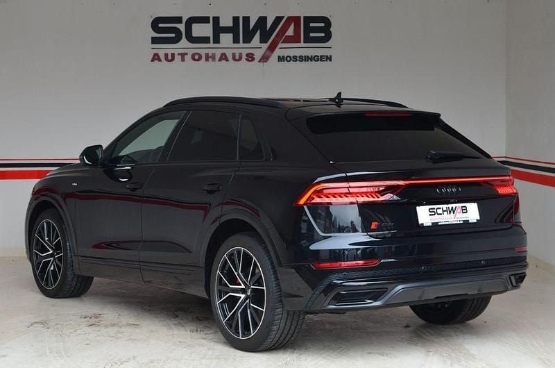 Gebraucht Audi Q8 S-line plus 286 PS (210 kW) 2019 Schwarz SUV