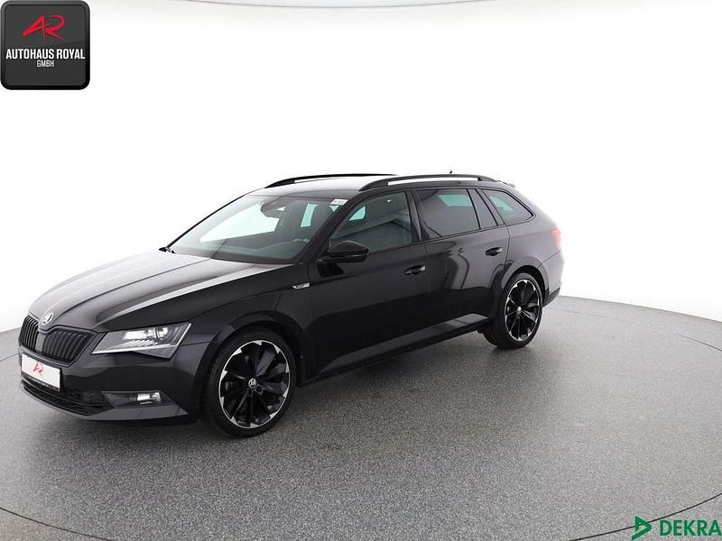 Schwarz (metallic) Gebraucht 2019 Skoda Superb SportLine Kombi | 23.480 € (Fairer Preis) - Bild 1/4